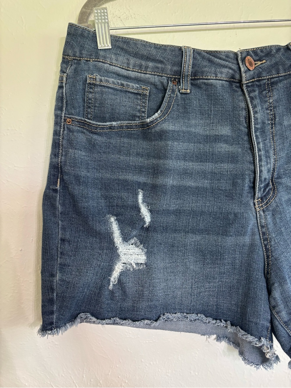 Denim Distressed Women's Shorts - Dark Blue - Picture 2 of 9